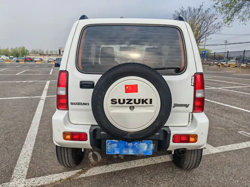 SUZUKI JIMNY