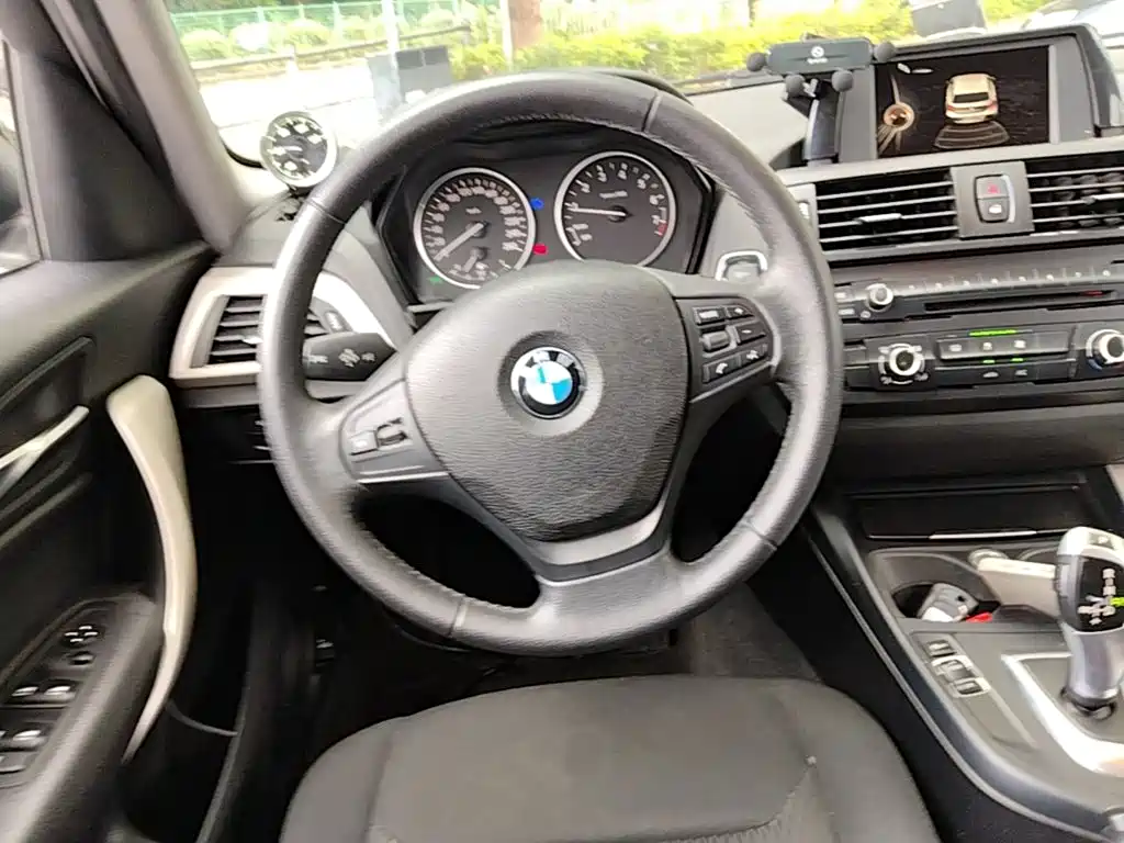 BMW 1 Series (Import) — миниатюра 11