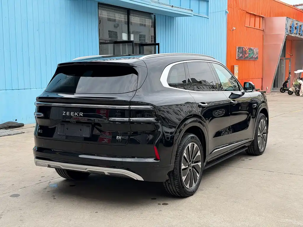 Zeekr 8X — миниатюра 6