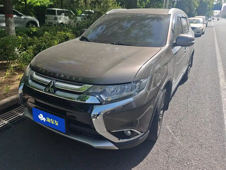 Mitsubishi Outlander 2017