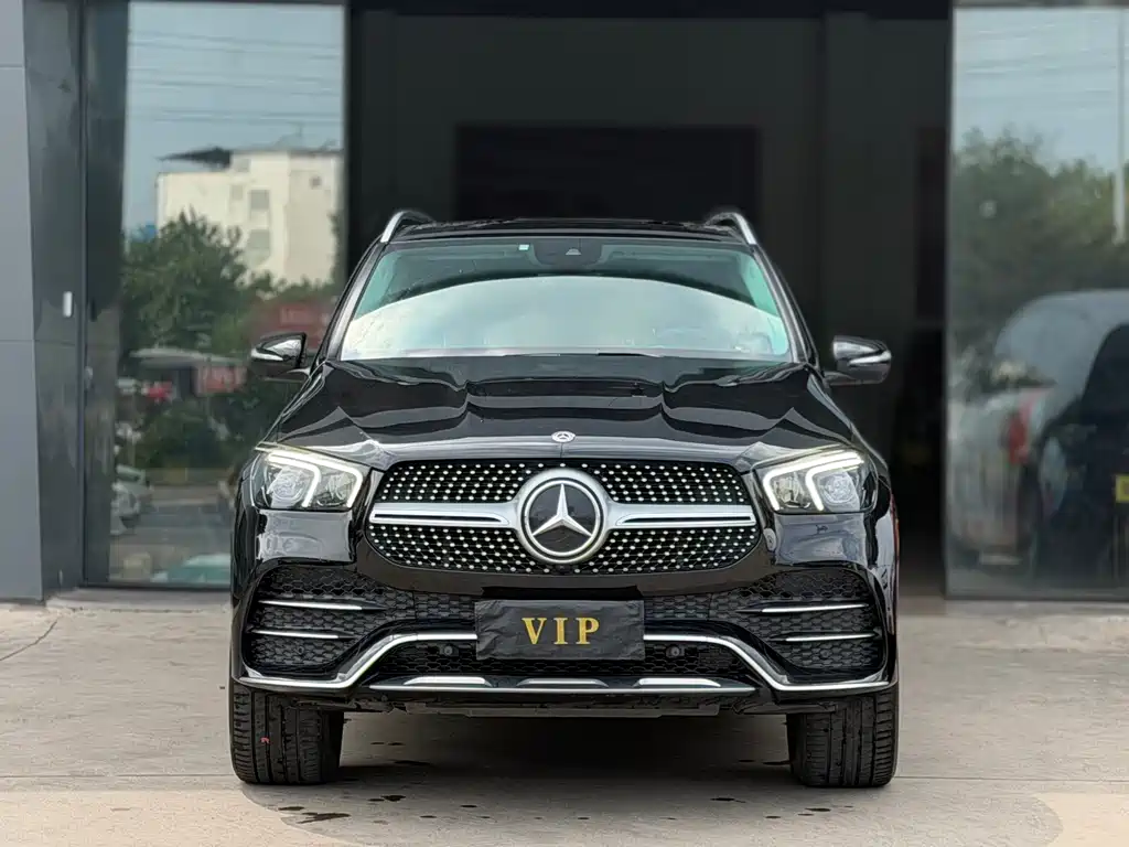 Mercedes-Benz GLE (Import) — миниатюра 2