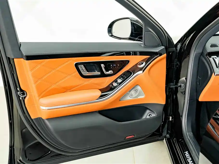 Mercedes-Benz S-Class — миниатюра 17