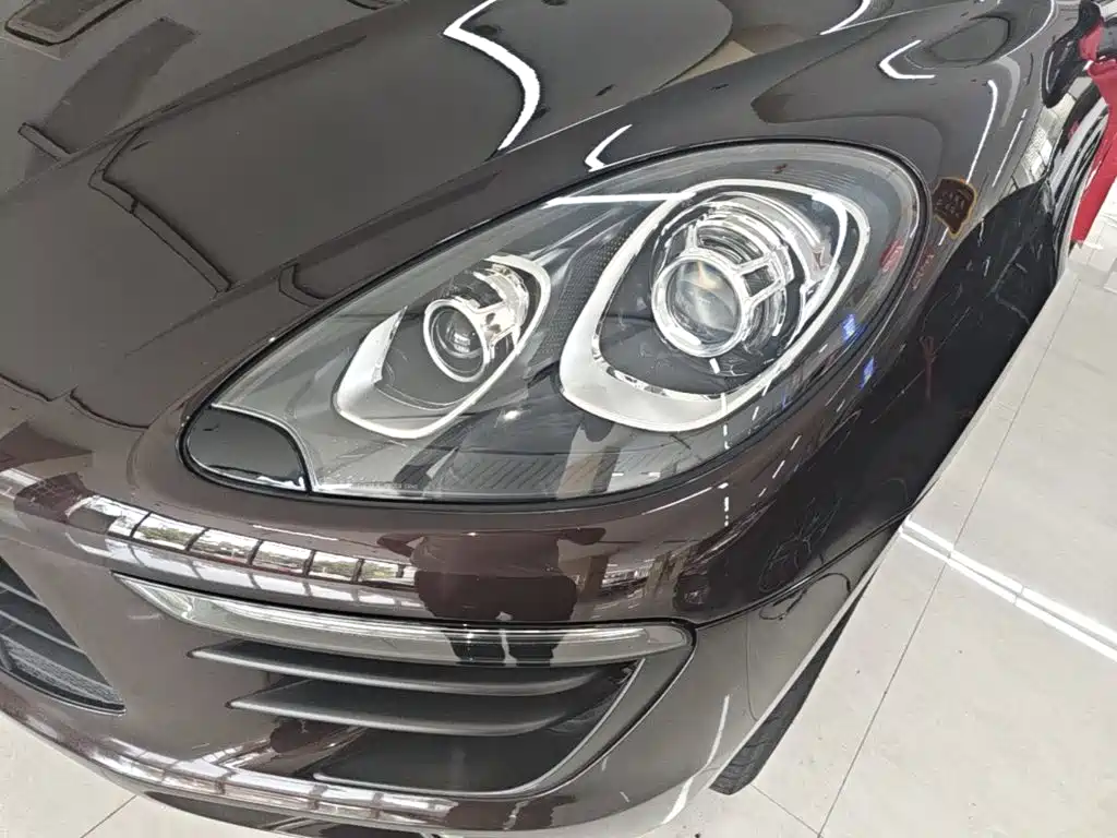 Porsche Macan — миниатюра 24