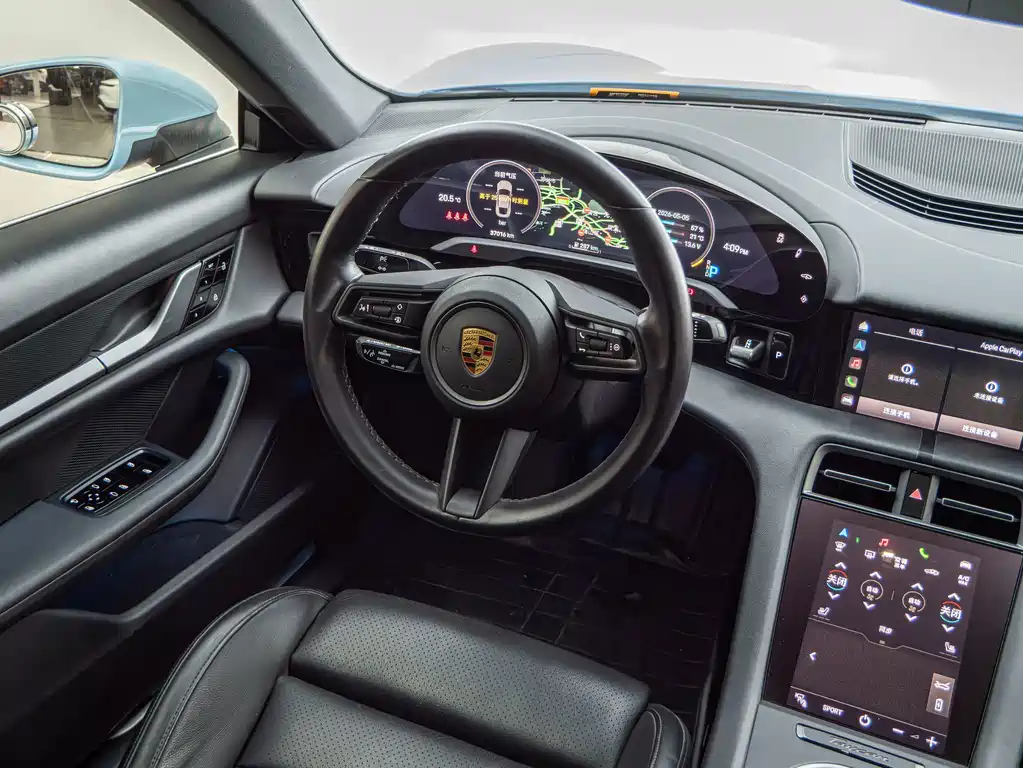 Porsche Taycan — миниатюра 23