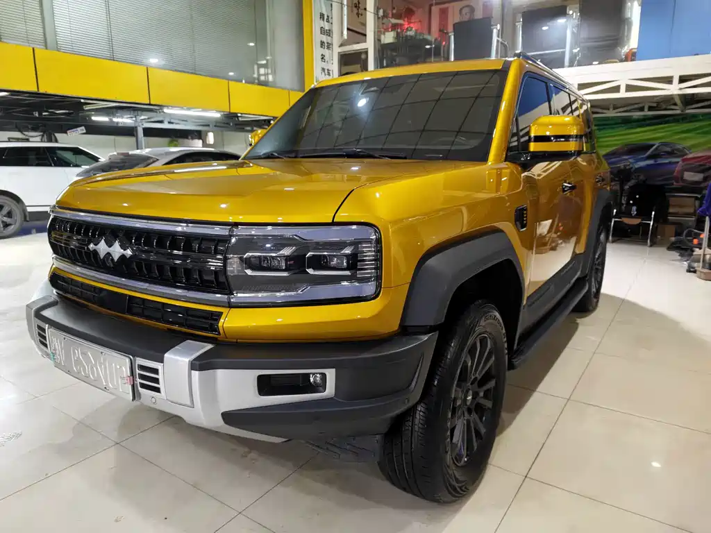 Fang Cheng Bao Leopard 5