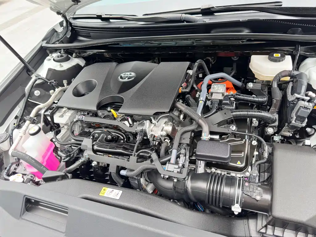 Toyota Camry — миниатюра 28