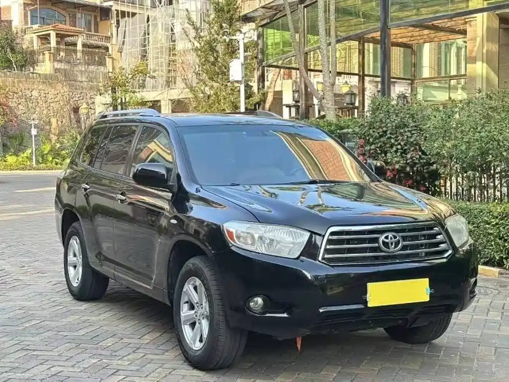 Toyota Highlander — миниатюра 3