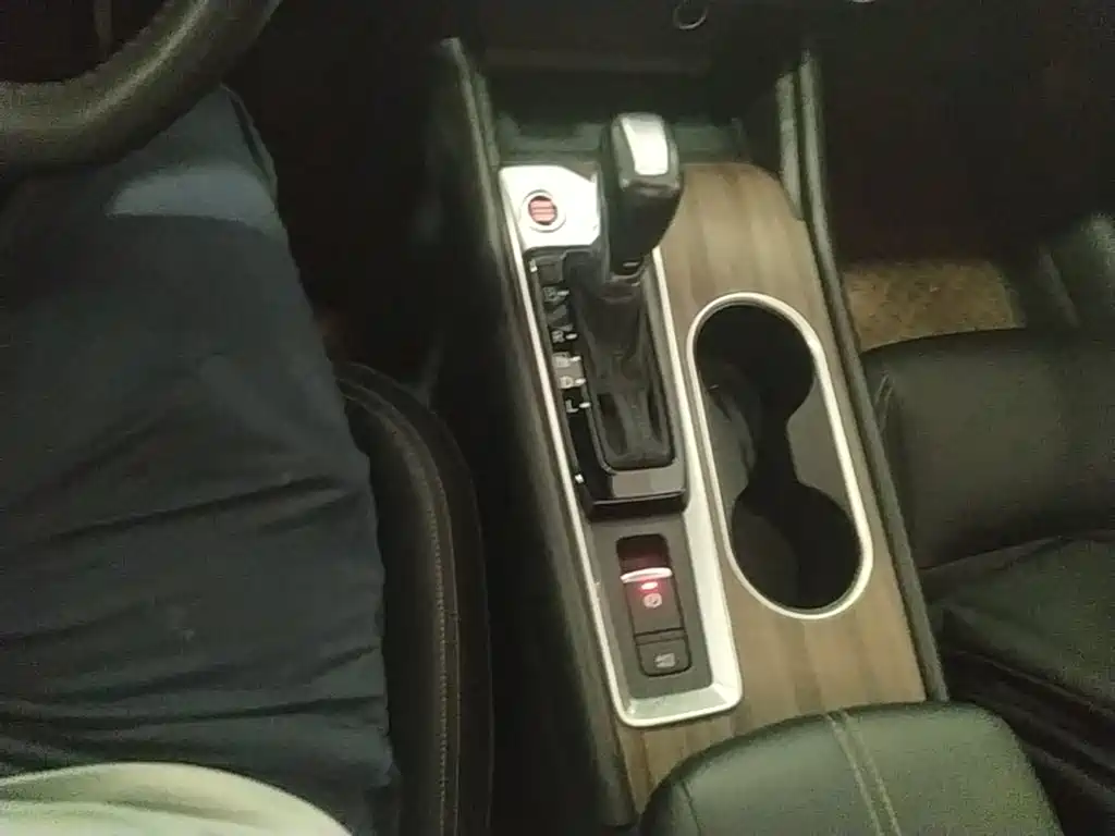Nissan Teana — миниатюра 14