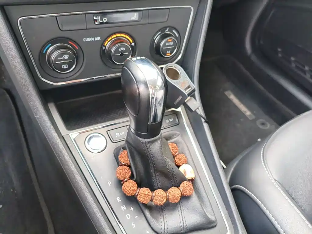 Volkswagen Lavida — миниатюра 19