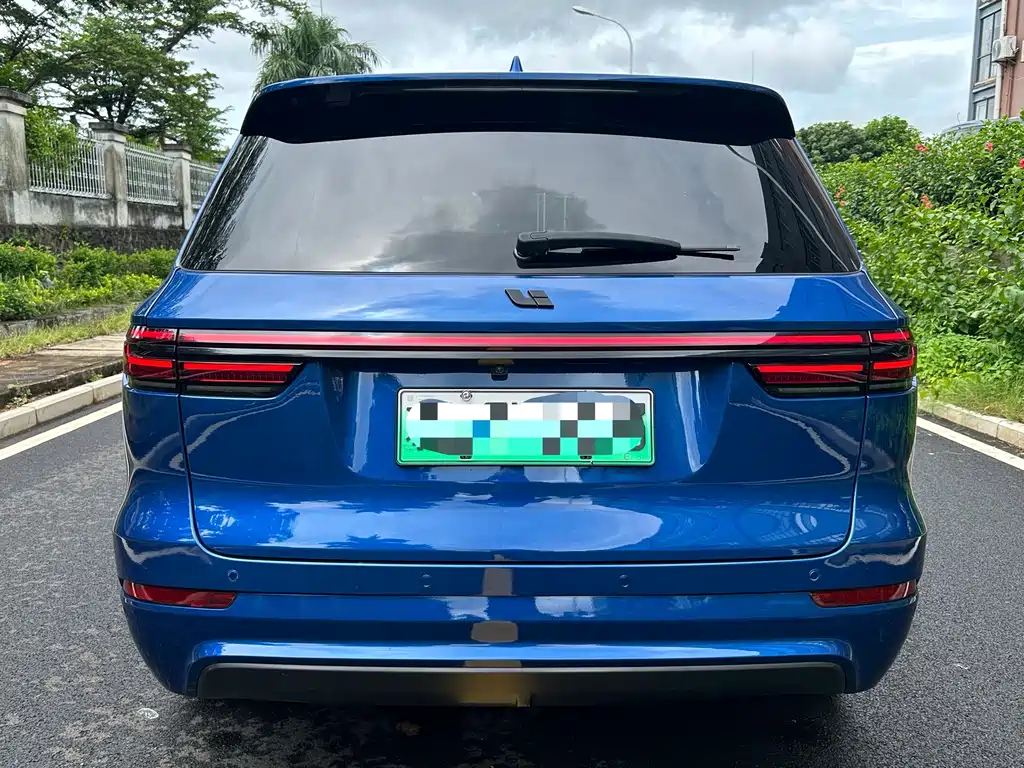Li Auto Li ONE — миниатюра 8