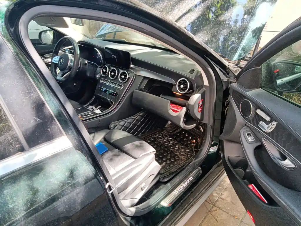 Mercedes-Benz C-Class — миниатюра 18