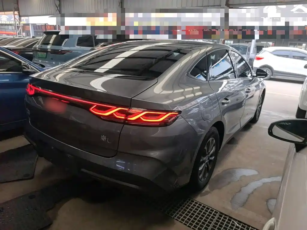 BYD Qin L — миниатюра 7