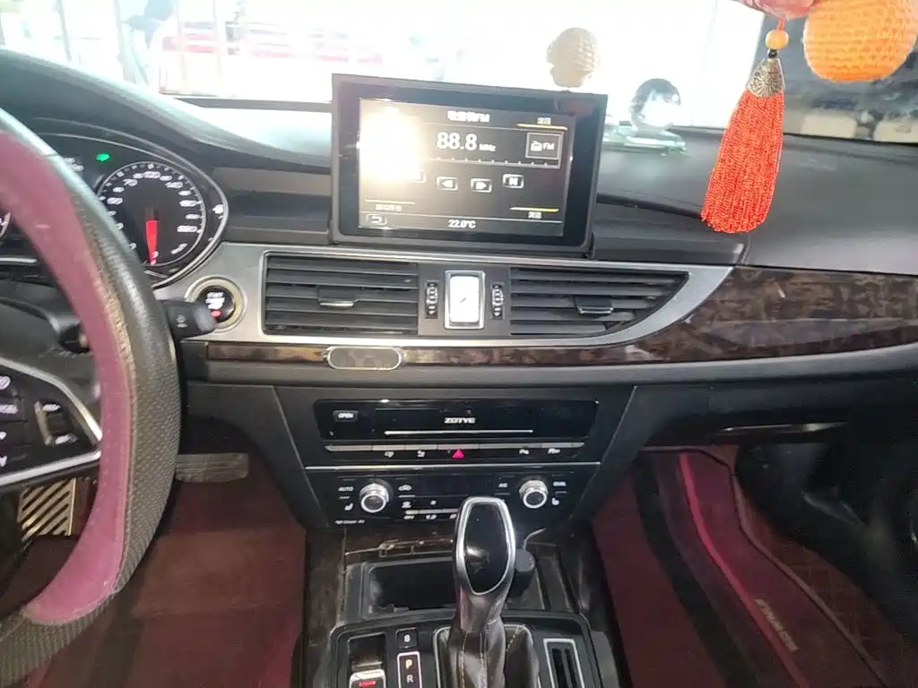 Zotye Zotye Z700 — миниатюра 13