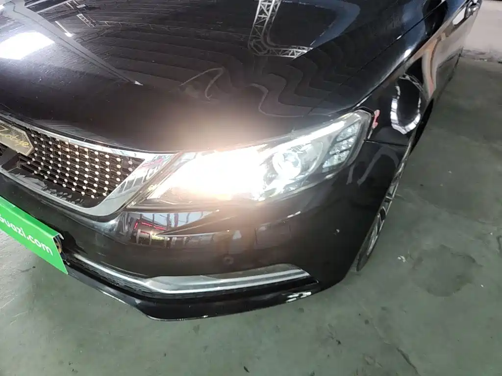 Zotye Zotye Z700 — миниатюра 24