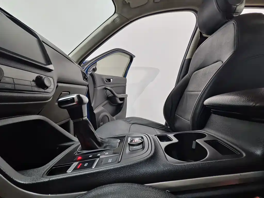 Qoros Qoros 5 — миниатюра 12