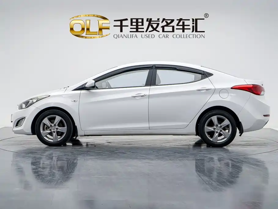 Hyundai Elantra Langdong — миниатюра 7