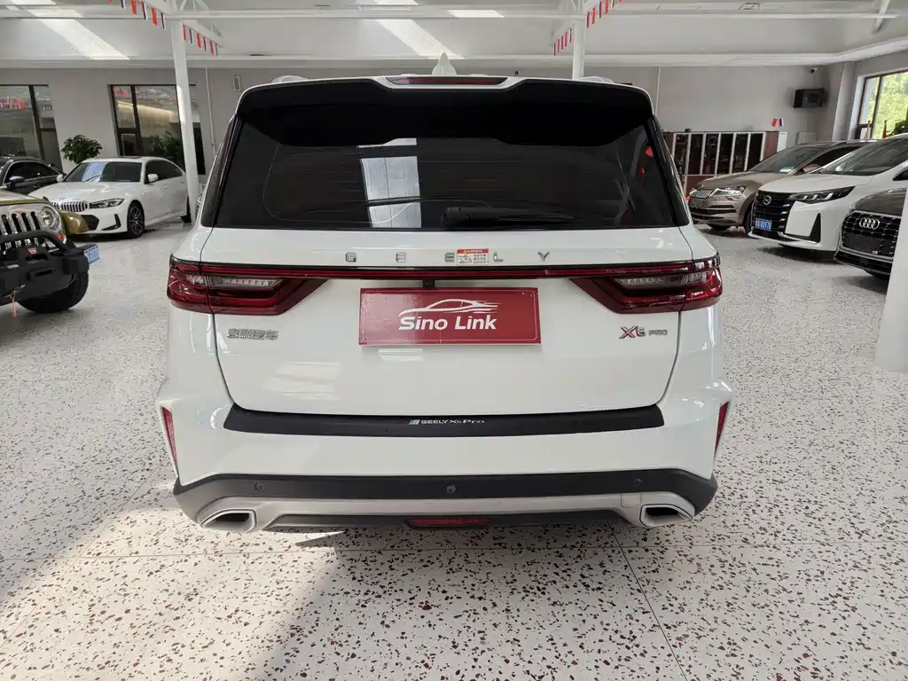 Geely Vision X6 — миниатюра 6