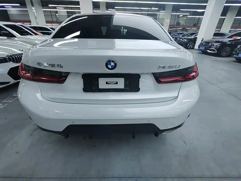 BMW 3 Series — миниатюра 18