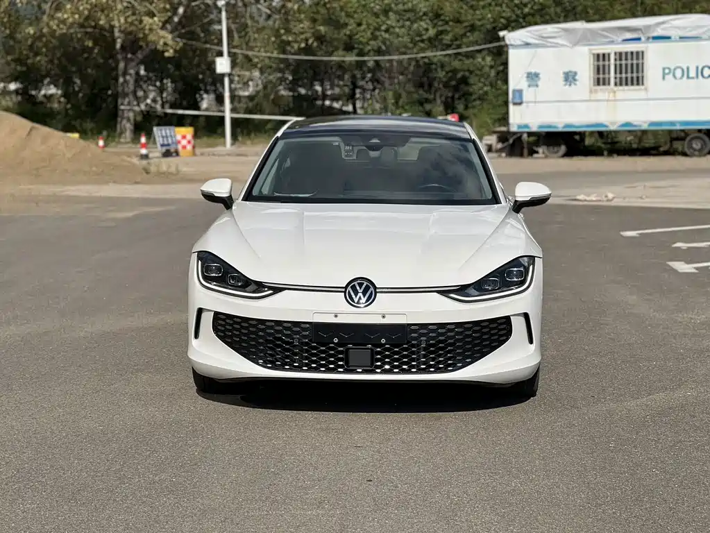 Volkswagen Lamando — миниатюра 2