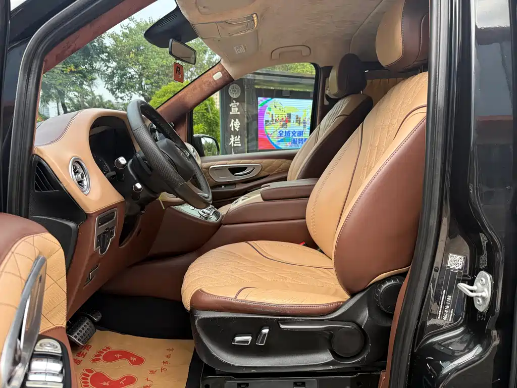 Mercedes-Benz Vito — миниатюра 8