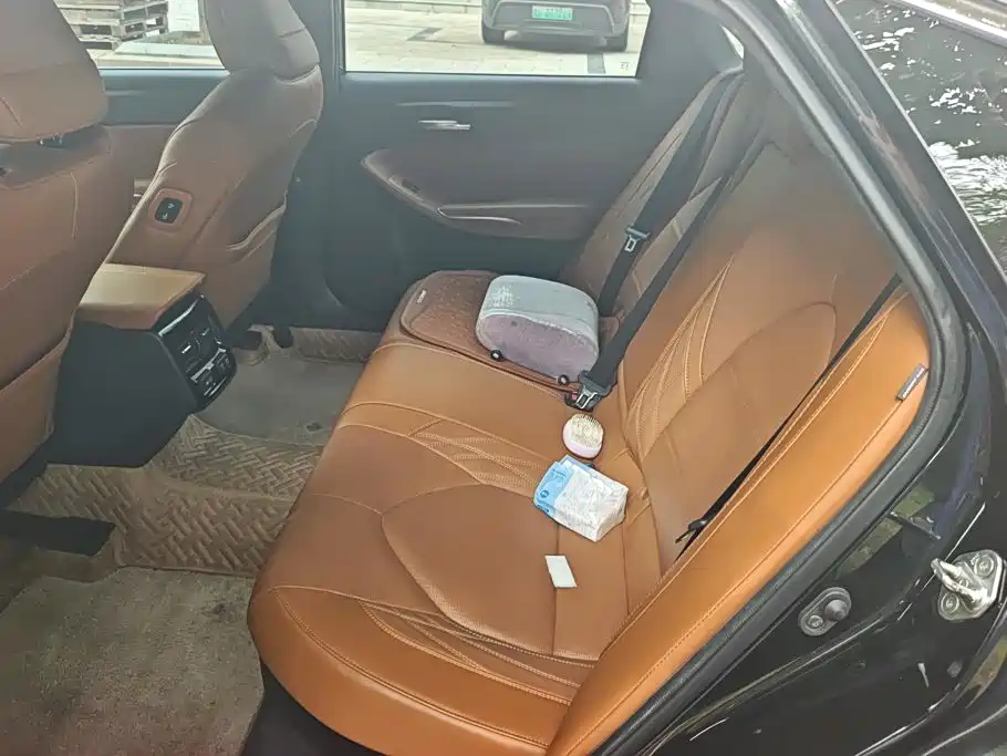 Toyota Avalon — миниатюра 11