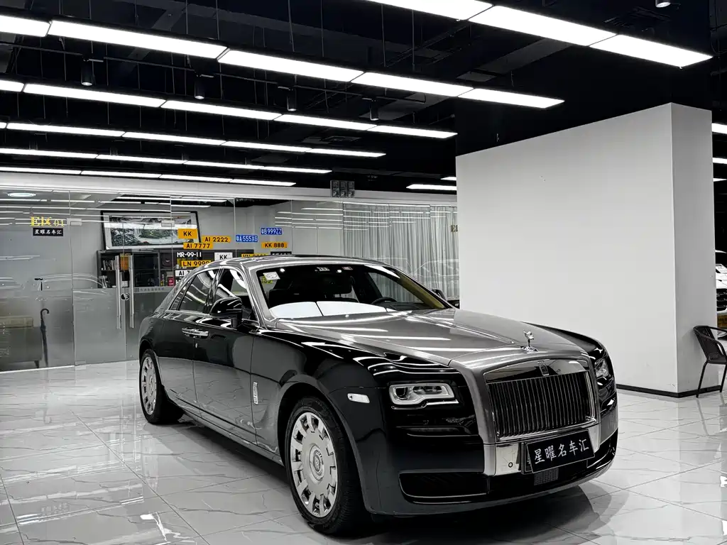Купить Rolls-Royce Ghost