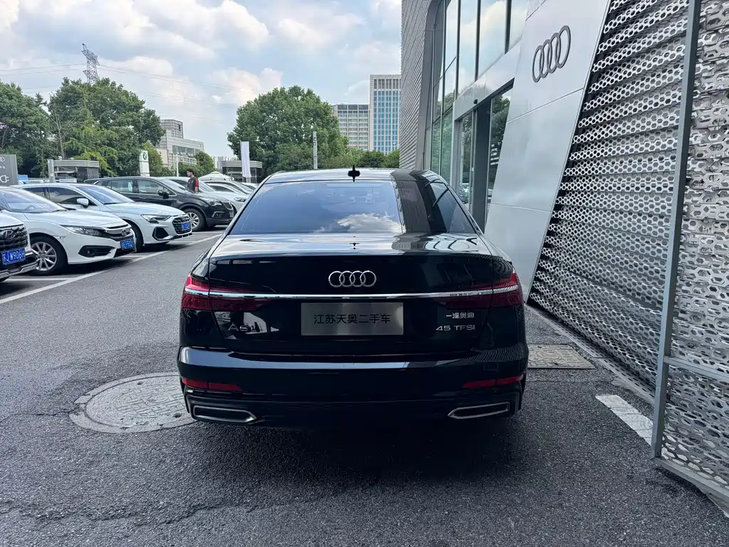 Audi A6L — миниатюра 5