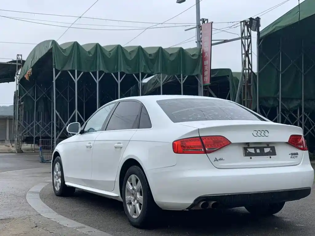 Audi A4L — миниатюра 8