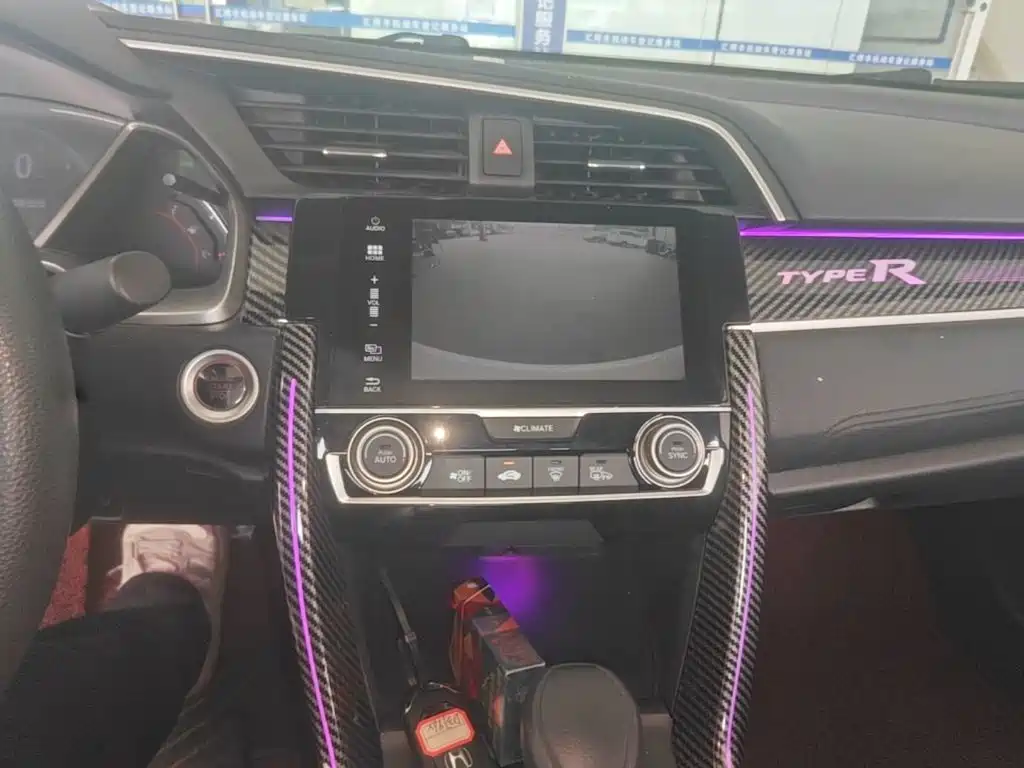 Honda Civic — миниатюра 13