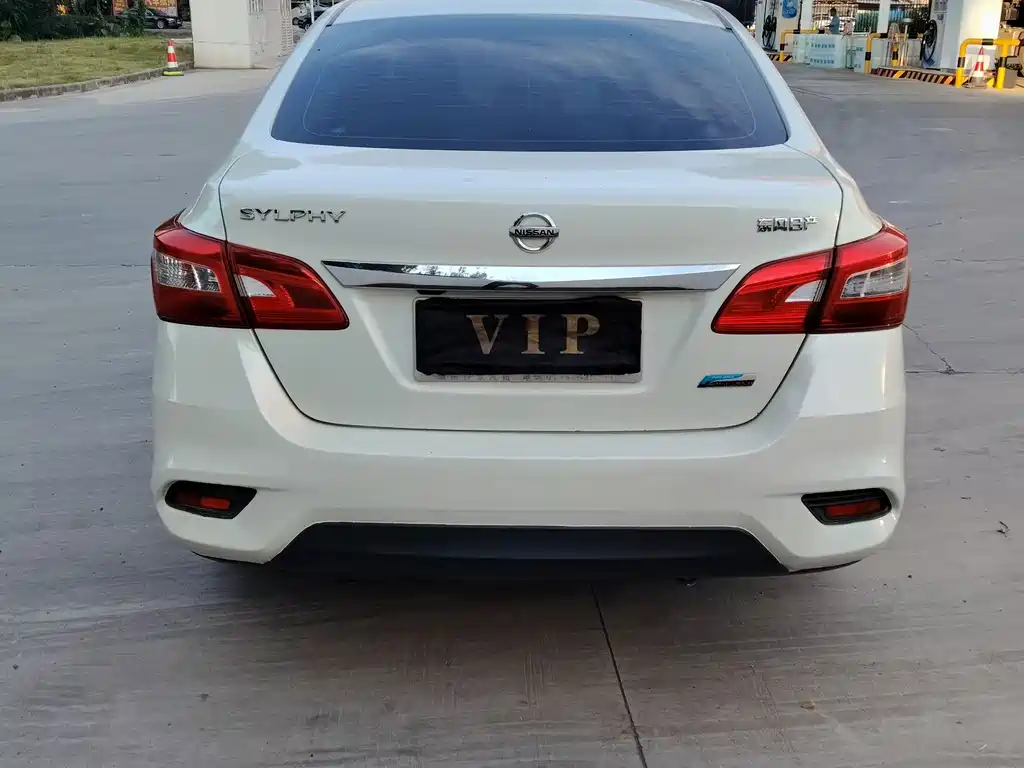 Nissan Sylphy — миниатюра 5