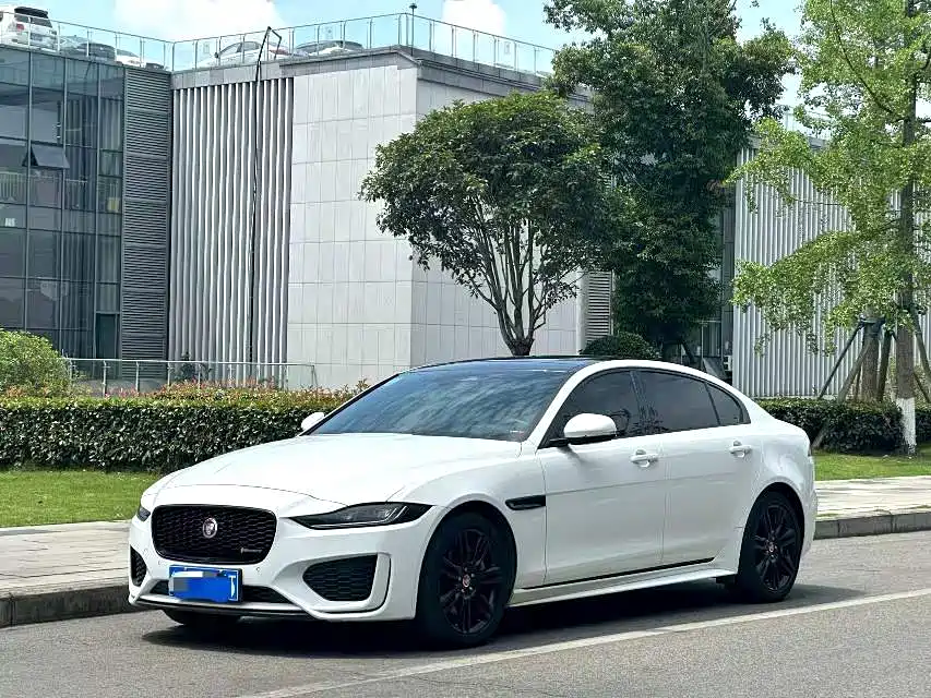 Купить Jaguar XEL