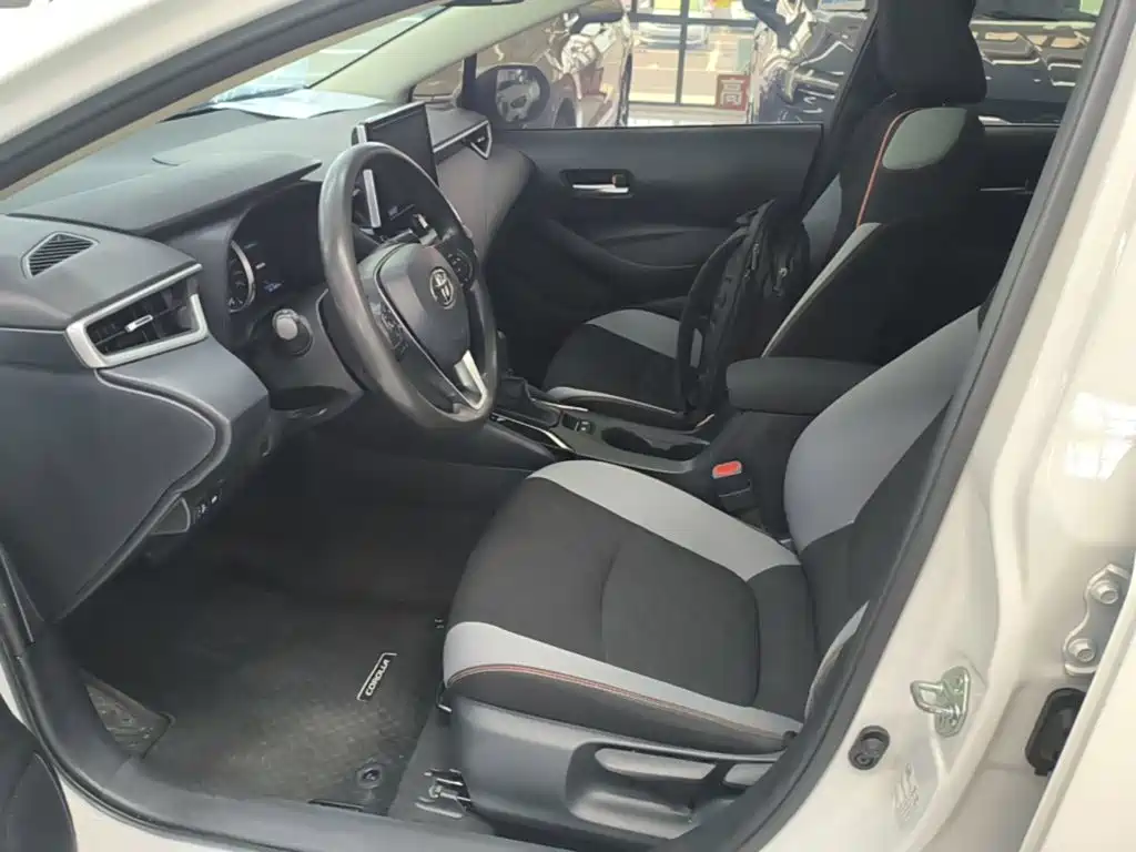 Toyota Corolla — миниатюра 15