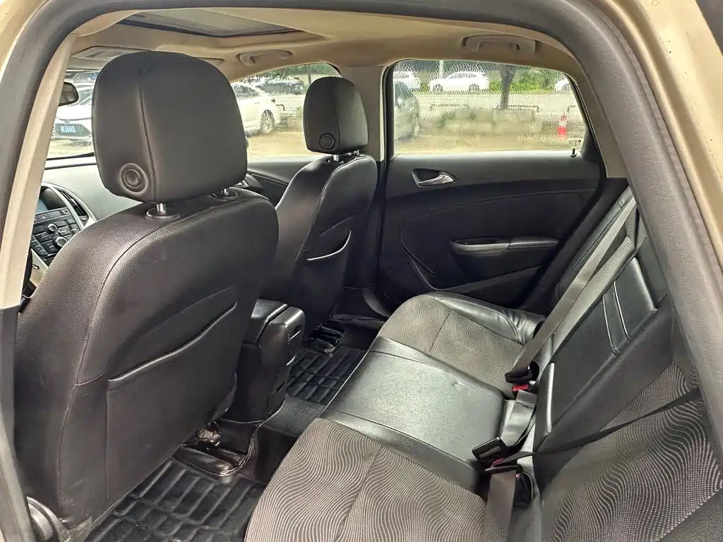 Buick Excelle 2011 GT 1.8L AT Fashion