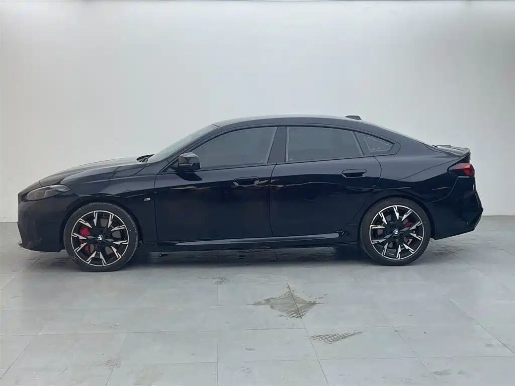 BMW M235L — миниатюра 3