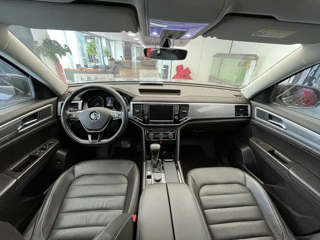 Volkswagen Teramont — миниатюра 8