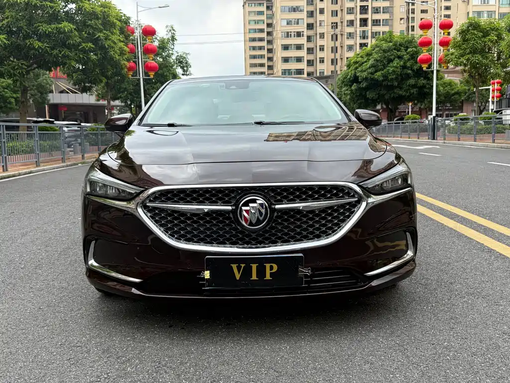 Buick LaCrosse — миниатюра 2