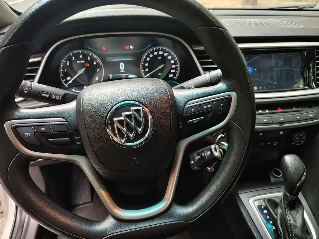 Buick Excelle — миниатюра 9