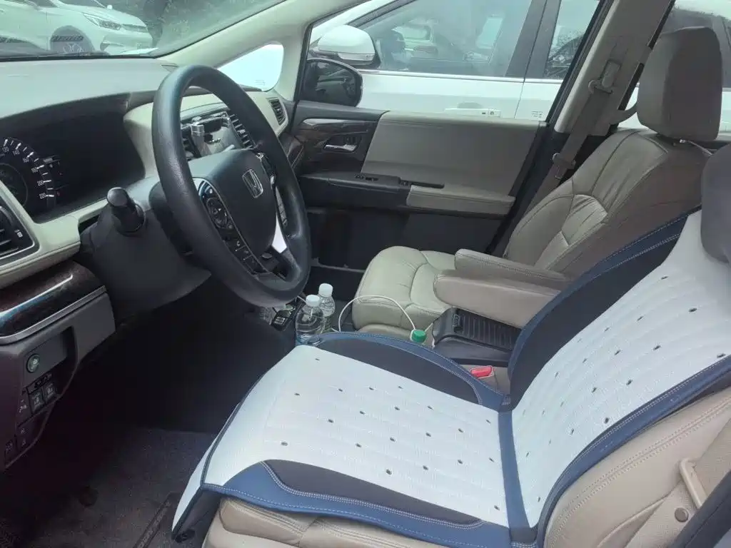 Honda Odyssey — миниатюра 11