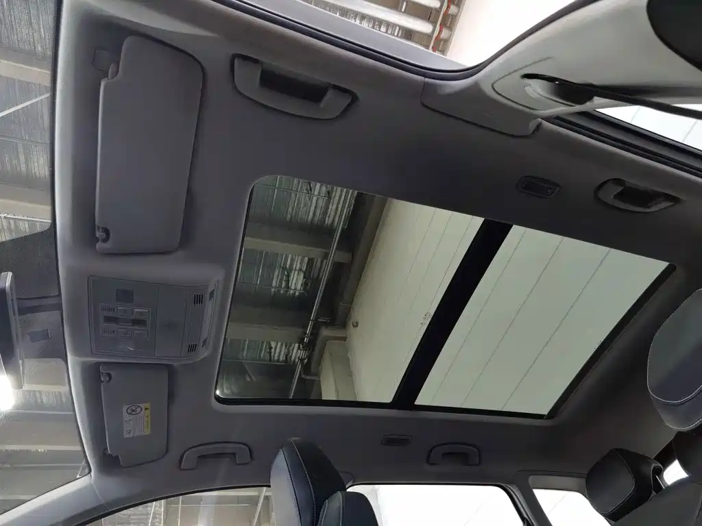 Skoda Karoq — миниатюра 14