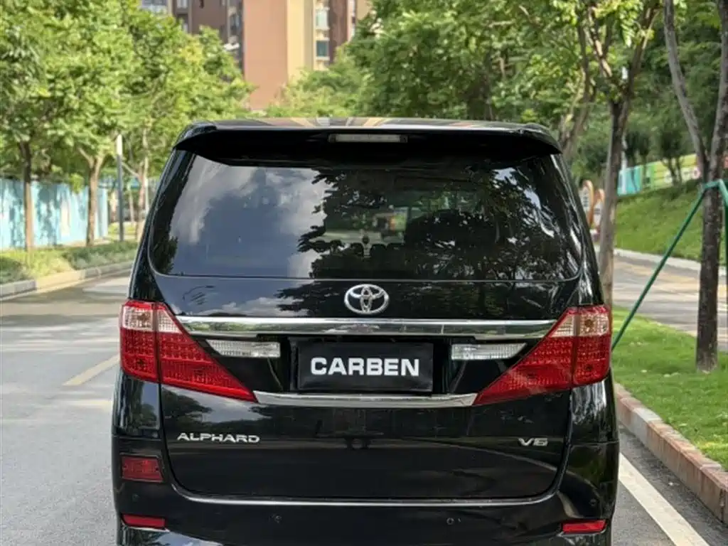 Toyota Alphard 2012 3.5L Luxury