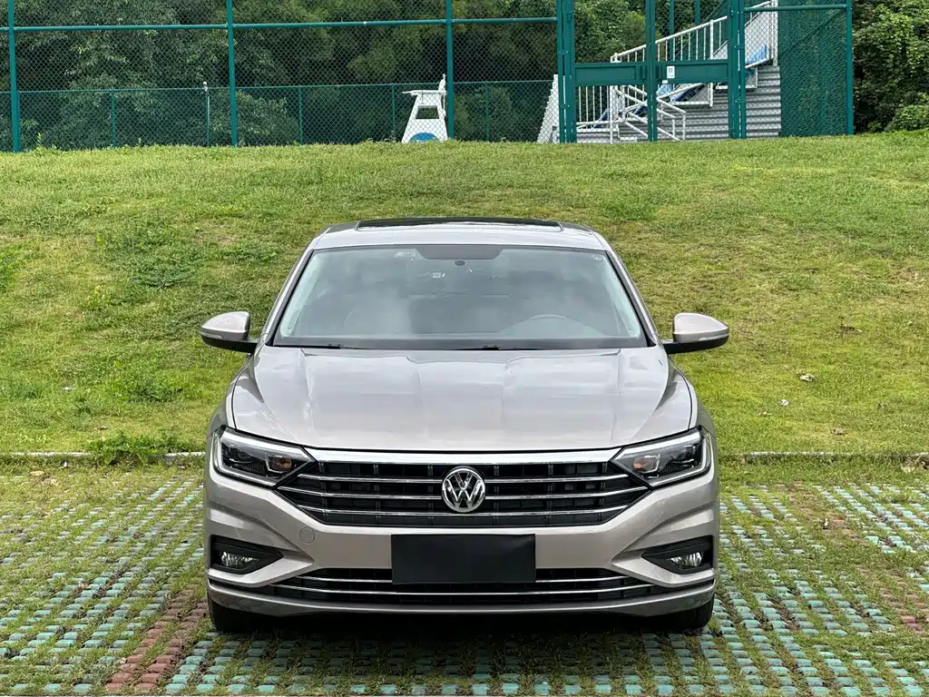Volkswagen Sagitar — миниатюра 8