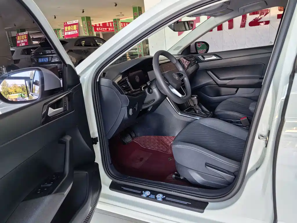 Volkswagen Lavida — миниатюра 5