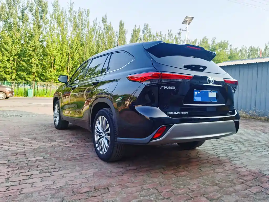 Toyota Highlander — миниатюра 20