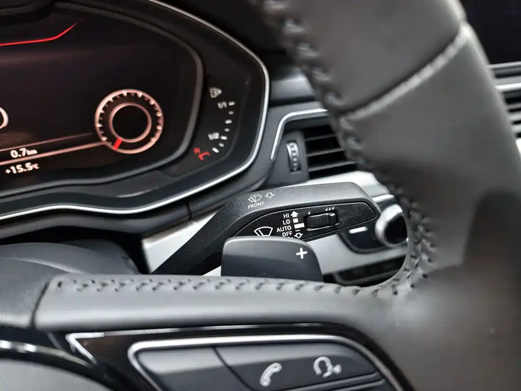 Audi A4L — миниатюра 22