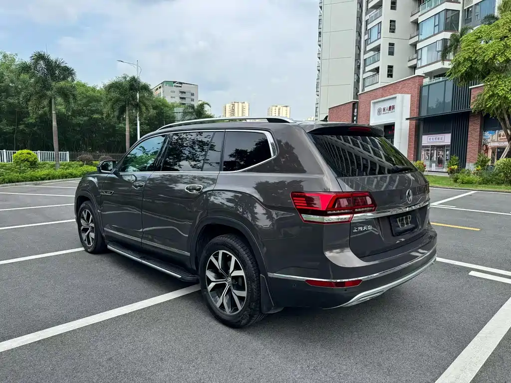 Volkswagen Teramont — миниатюра 7