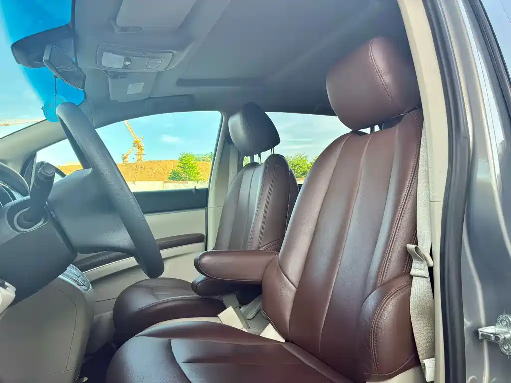 Buick GL8 — миниатюра 4