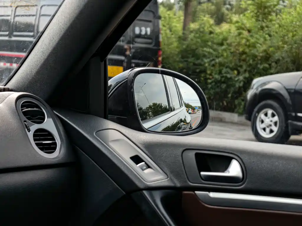 Volkswagen Tiguan — миниатюра 25