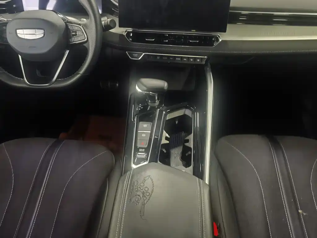 Geely Xingrui — миниатюра 8