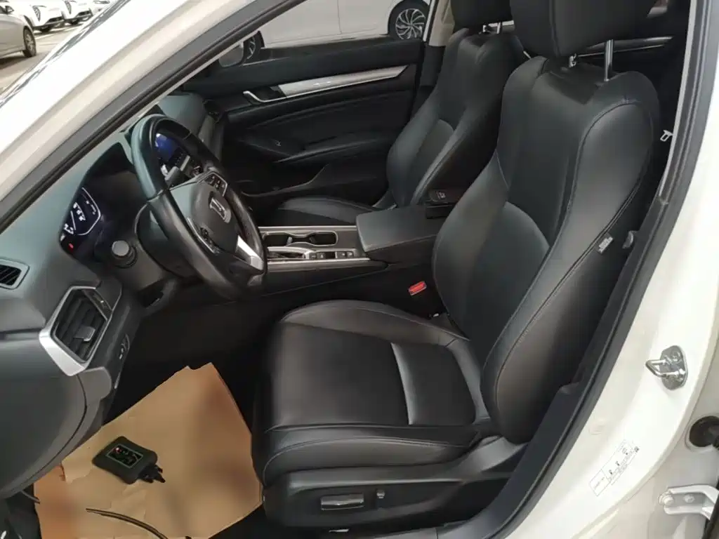 Honda Accord — миниатюра 15