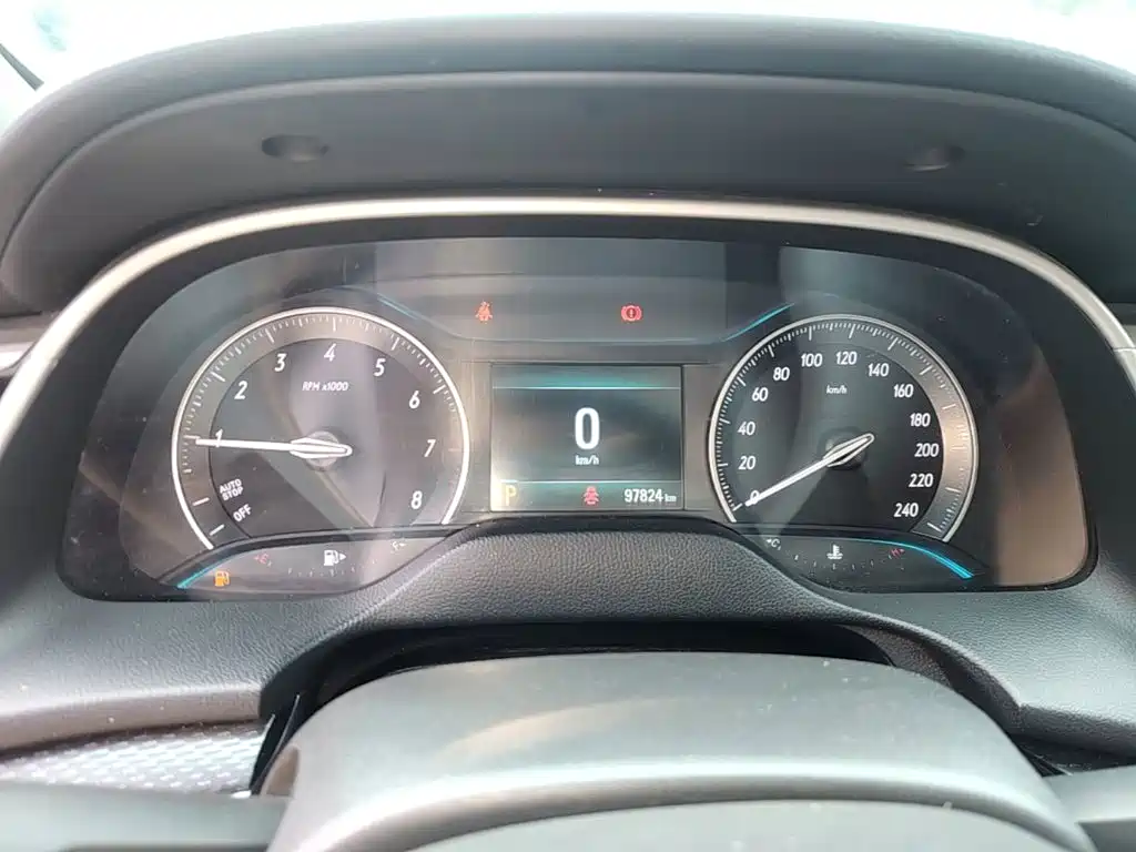 Buick Excelle — миниатюра 12